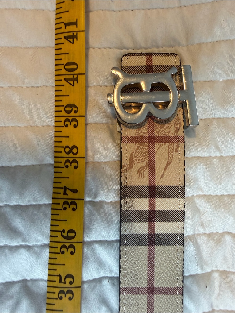 Men's Plaid Leather Belt with Silver 'B' Buckle - Beige and Brown